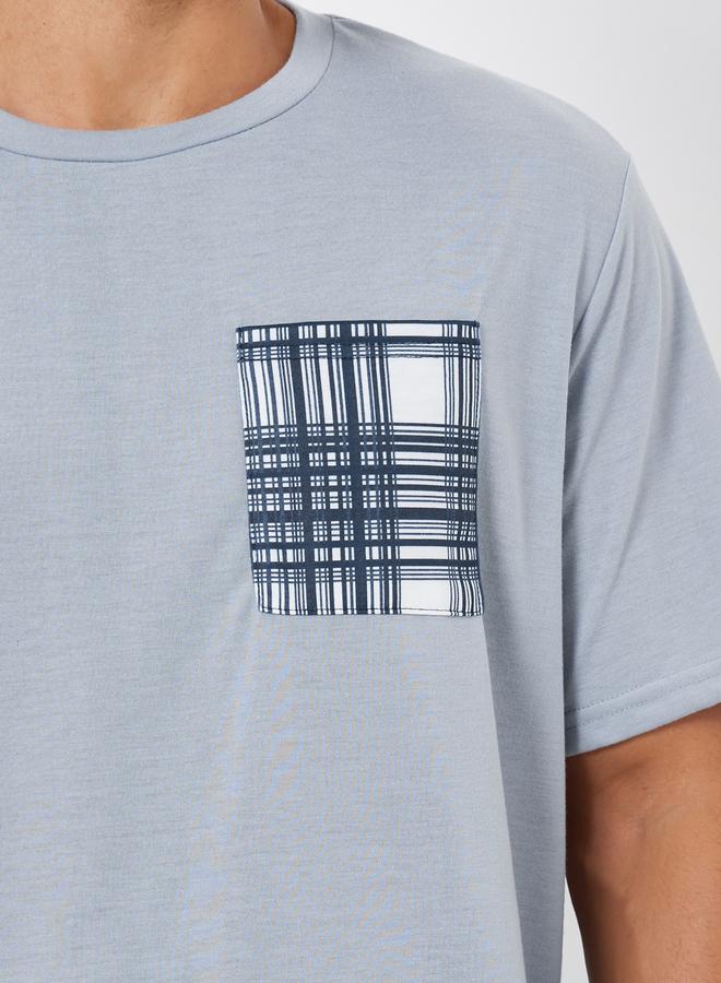 Styli Men Checked Relaxed Fit T-Shirt and Shorts Set - Image 3