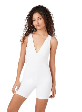 Plunging Sleeveless Romper - pzsku/ZF00F357CE6B0F04C83E0Z/45/_/1716729131/1e134aa0-4af7-452b-b4e9-b50eb7d0d3e0