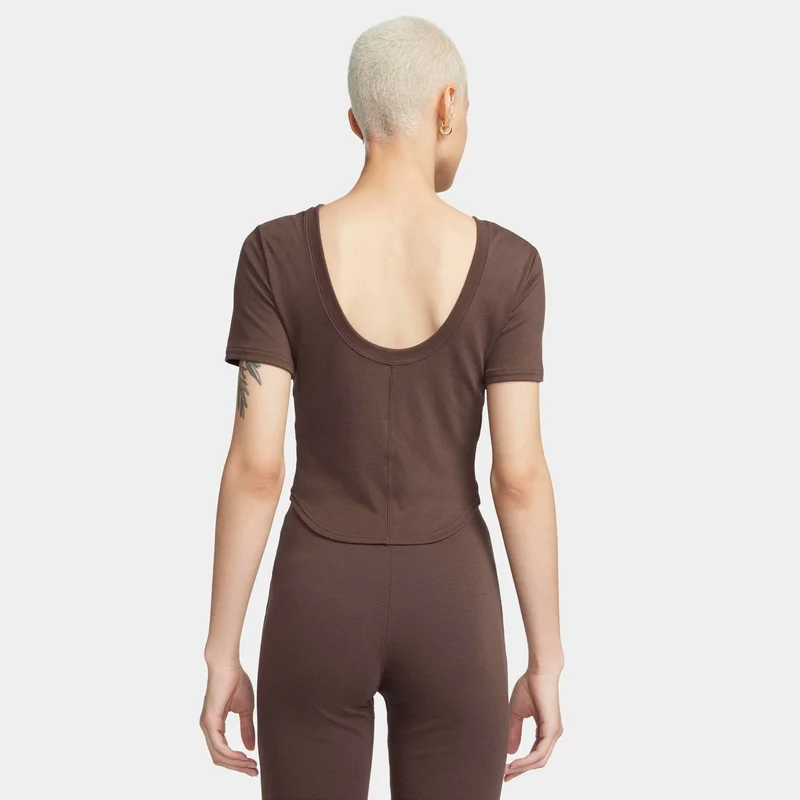 Nike Women's Sportswear Chill Scoop-Back Mini-Rib Top