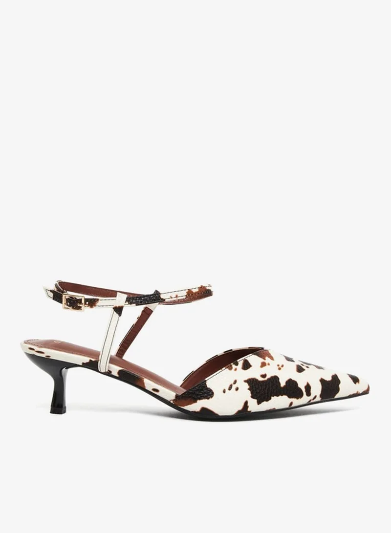 ستايلي حذاء بكعب قطة وطباعة جلد بقرة