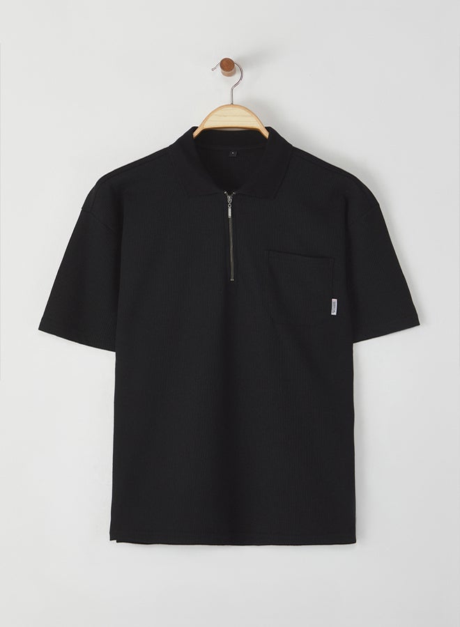 trendyol Black Oversize/Wide Cut Pocket Detailed Textured Polo Neck T-shirt - Image 2