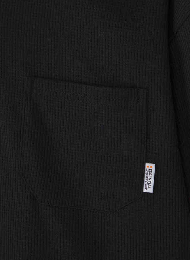trendyol Black Oversize/Wide Cut Pocket Detailed Textured Polo Neck T-shirt - Image 3