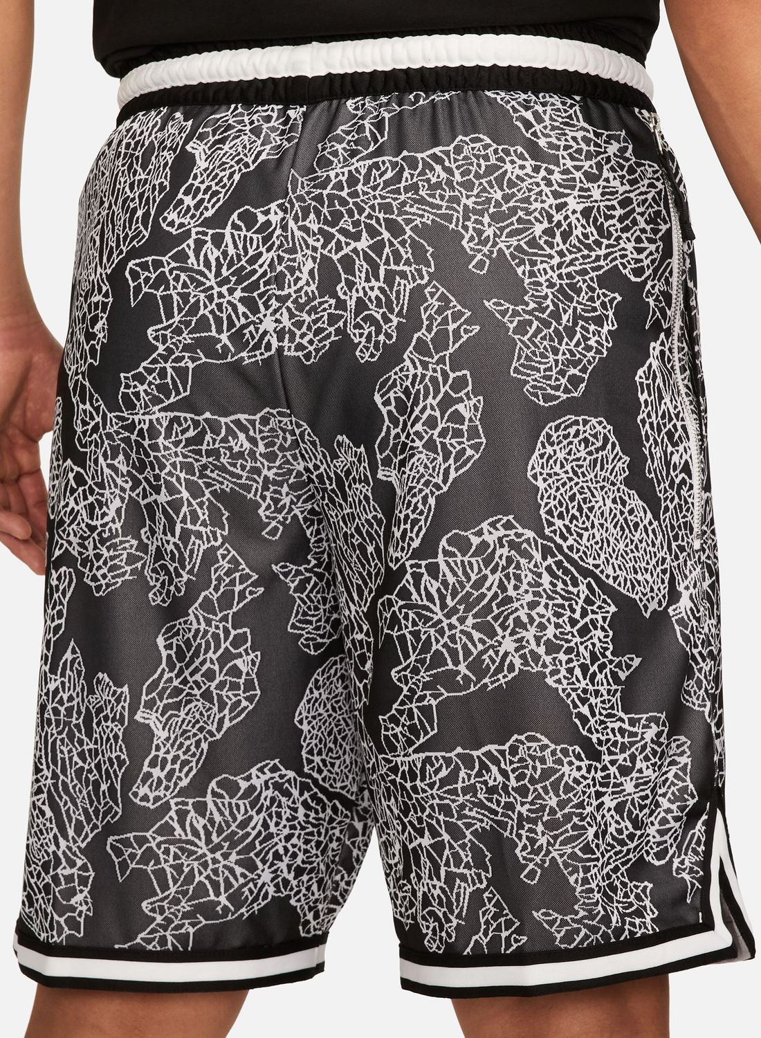 nike dna printed shorts