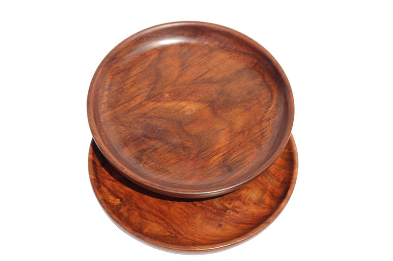 Woodiva Sheesham Wooden Round Serving Tray/Platter Handcrafted Wooden Snack Plates for Dry Fruits, Sweets, Home & Kitchen Décor (10 Inch – Set of 2) - Image 2