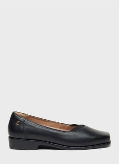Flat Pumps