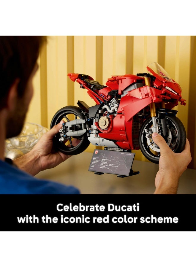 مجموعة بناء نموذج الدراجة النارية Ducati Panigale V4 S 42202 من ليغو® Technic