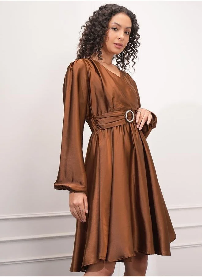 Tokyo Talkies Tokyo Talkies Satin Puff Sleeve Knee Length Dress with Smocked Detail