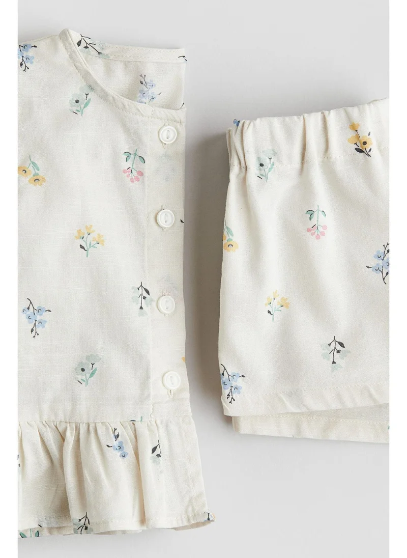 اتش اند ام 2-piece blouse and shorts set