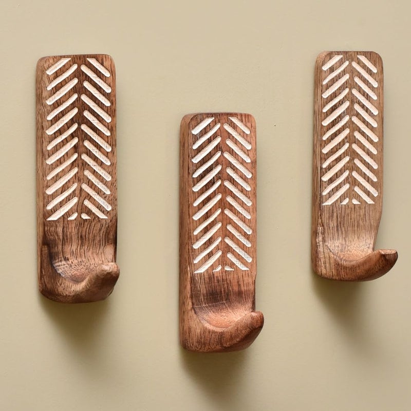 Indian Shelf Boho Decorative Wood Adhesive Wall Hooks for Hanging Coats Keys Leash Hat Towel Holder Cute Sticky Key Holder White and Brown Western Wall Dcor 3 Hooks 6 Strips