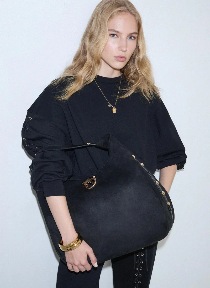 ليو جو Large hobo bag with studs