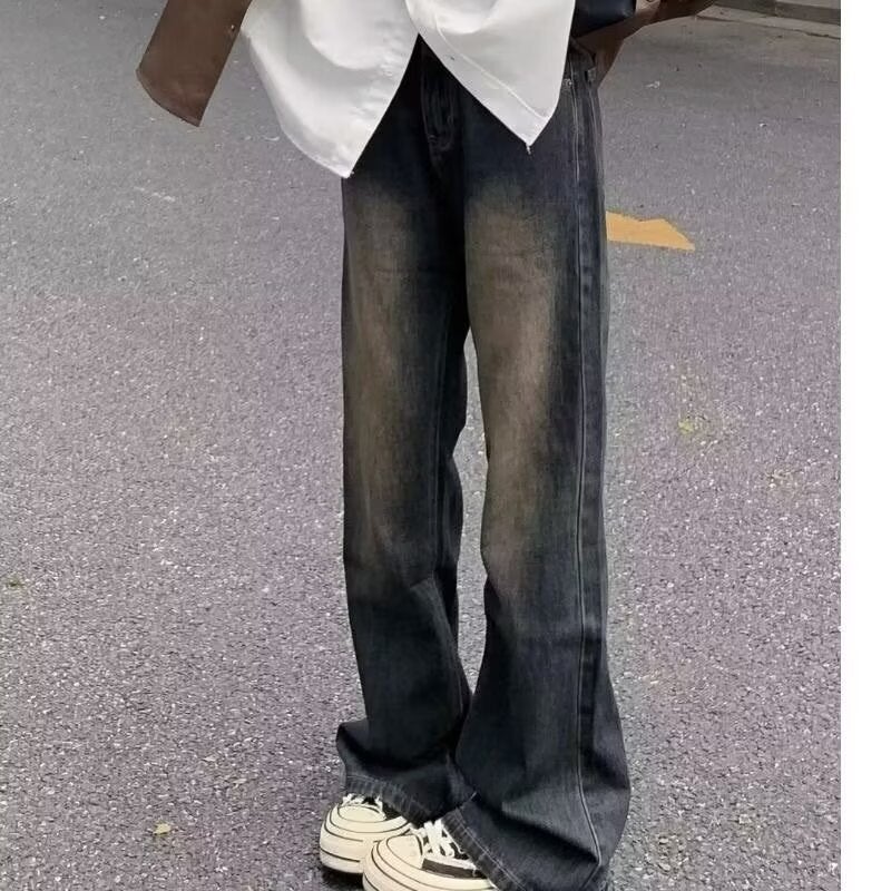 Unisex Classic Denim Jeans Loose Fit Daily Outdoor Wear - Image 1