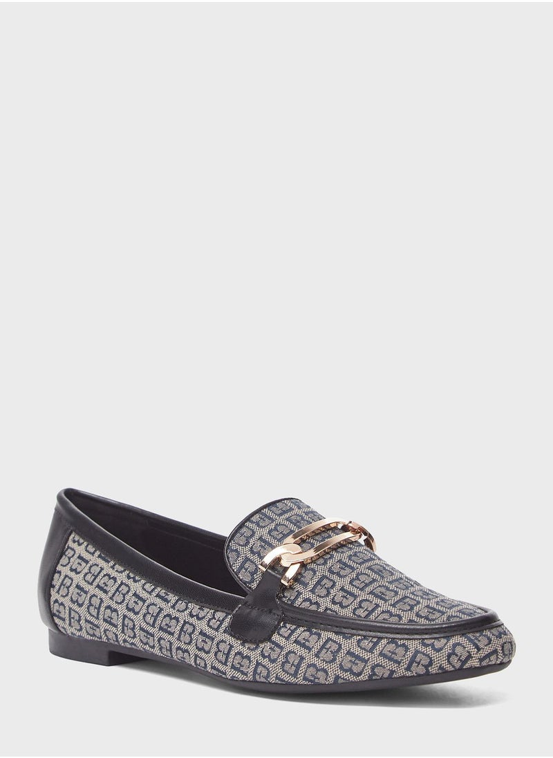 Essential Flat Moccasins