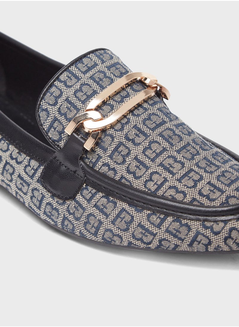 Essential Flat Moccasins