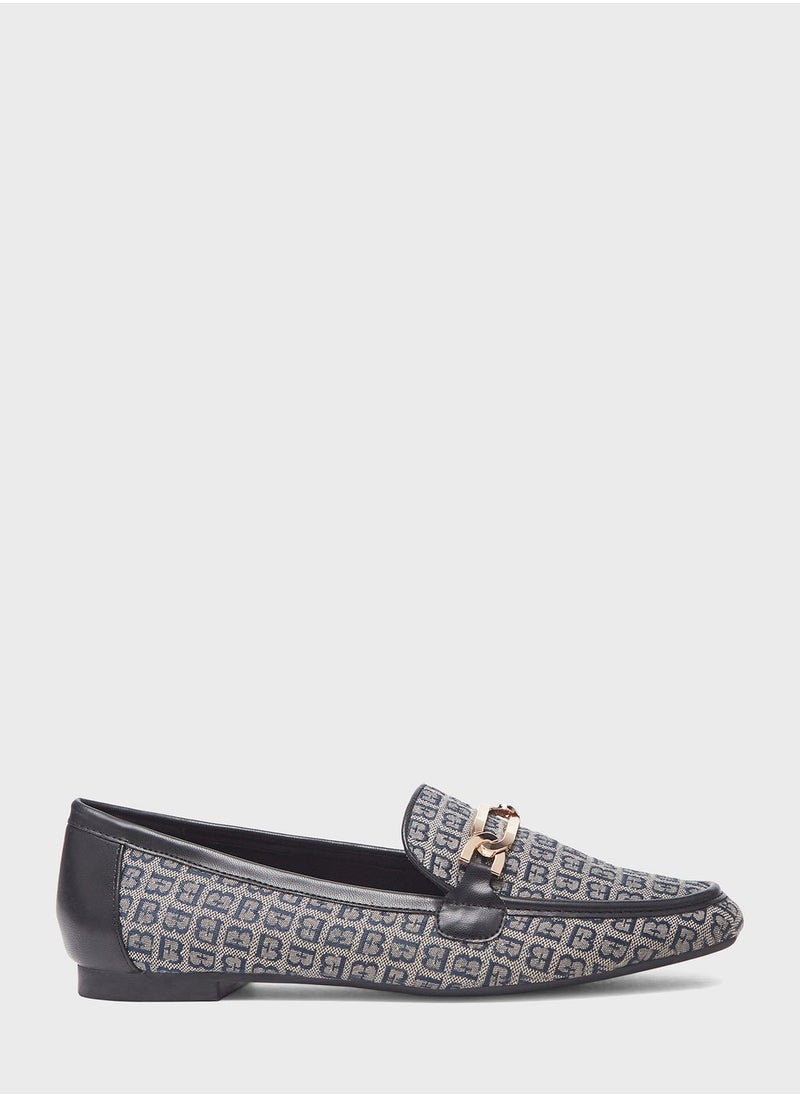 Essential Flat Moccasins