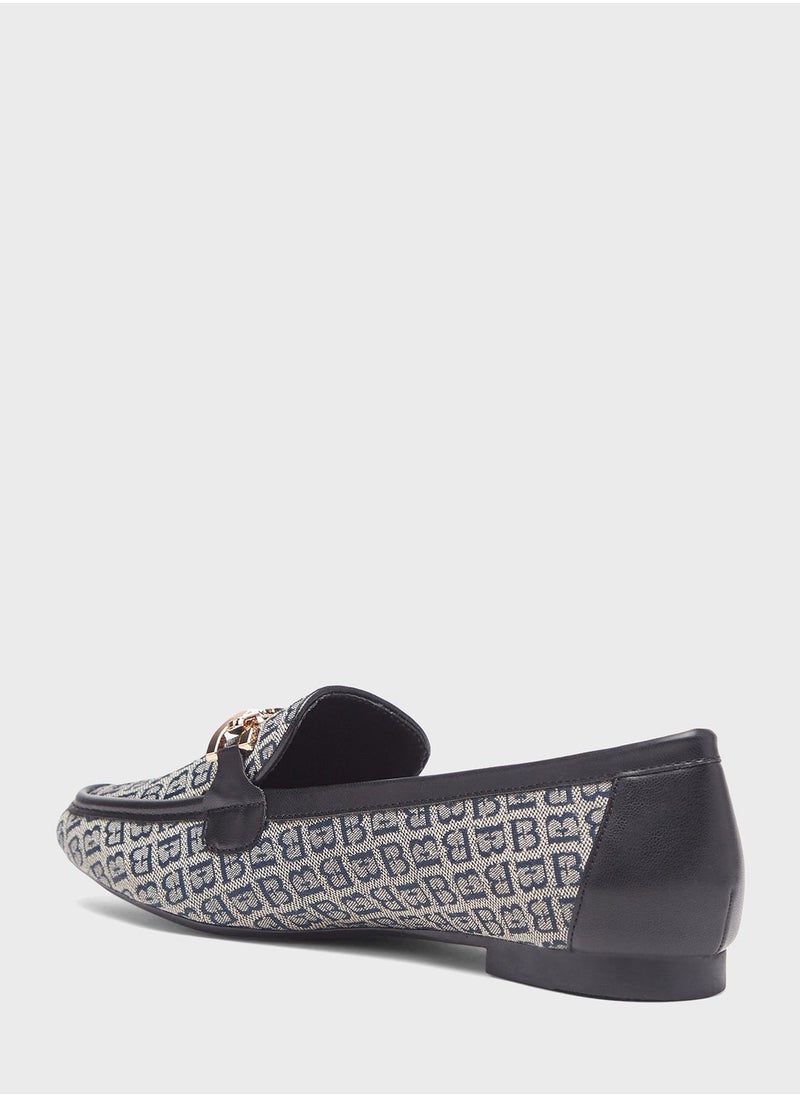 Essential Flat Moccasins