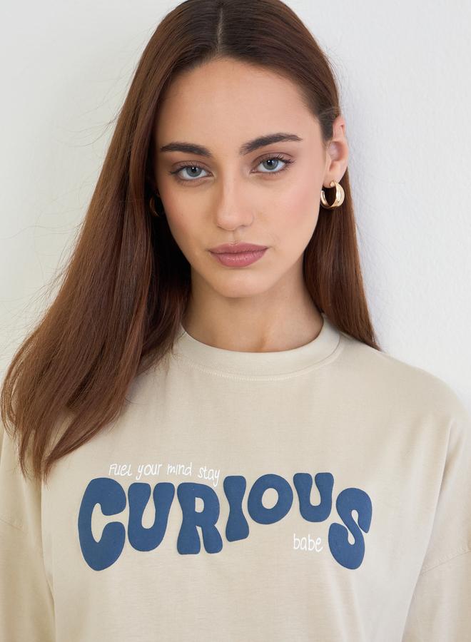 ستايلي تيشيرت واسع بطبعة كتابة - Image 3