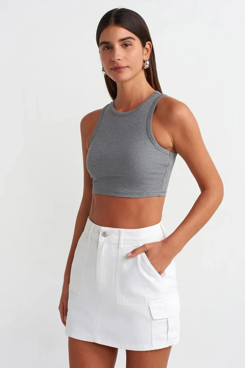 DILVIN Women's Ribbed Sleeveless Crop Top