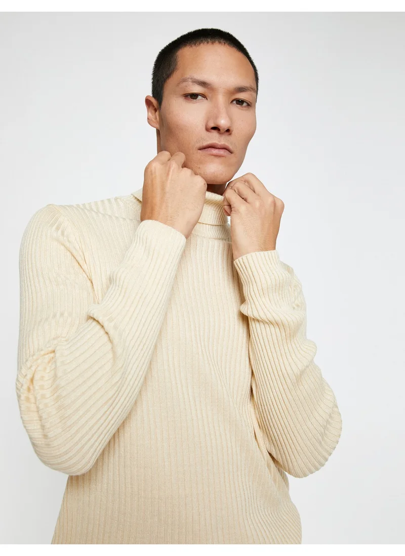 KOTON Slim Fit Turtleneck Sweater