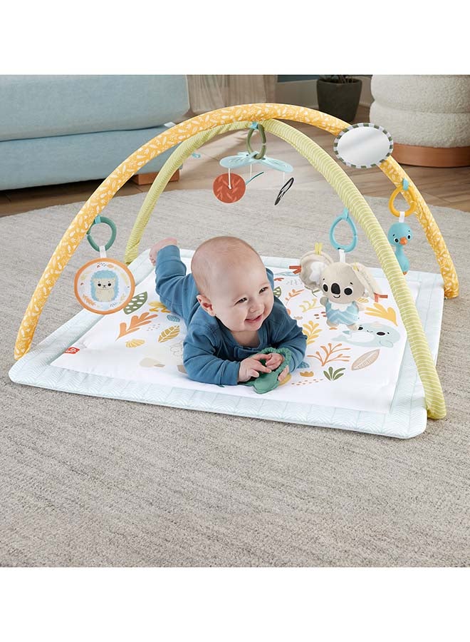 Fisher-Price سجادة لعب الأطفال ببساطة الحواس صالة رياضية للمواليد مع موبايل وألعاب حسية للعب التطوري للأعمار من 0+ أشهر - Image 3