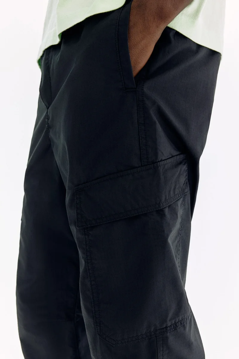 H&M  Regular Fit Cargo trousers for Men | Best Price UAE