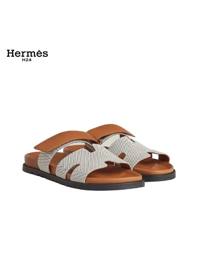 Hermes H24 صندل ”H24 Chypre“ من هيرميس للنساء، مزود بشريط فيلكرو – قماش رمادي/بني - Image 1