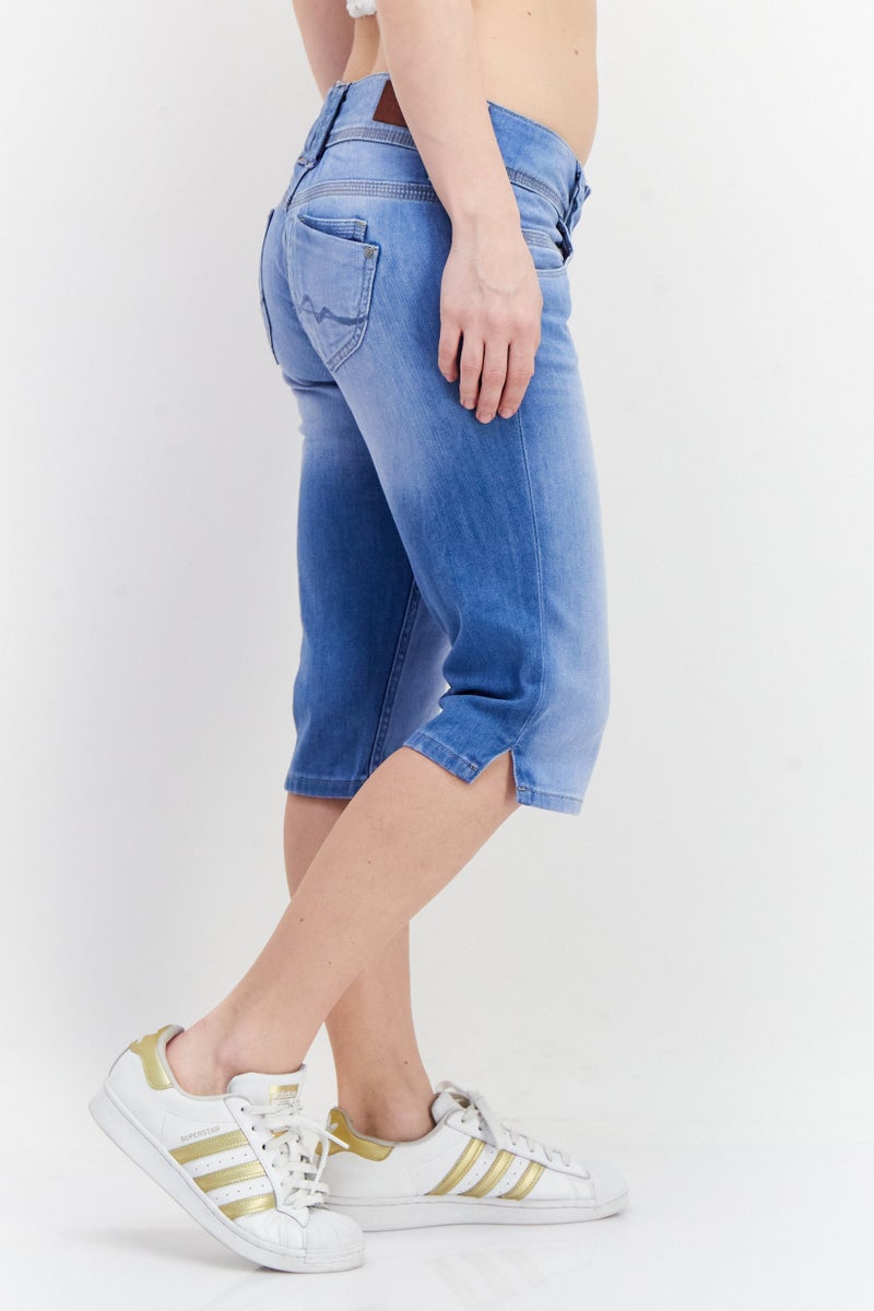Pepe Jeans شورت جينز نسائي بقصة عادية، لون أزرق مغسول - Image 4