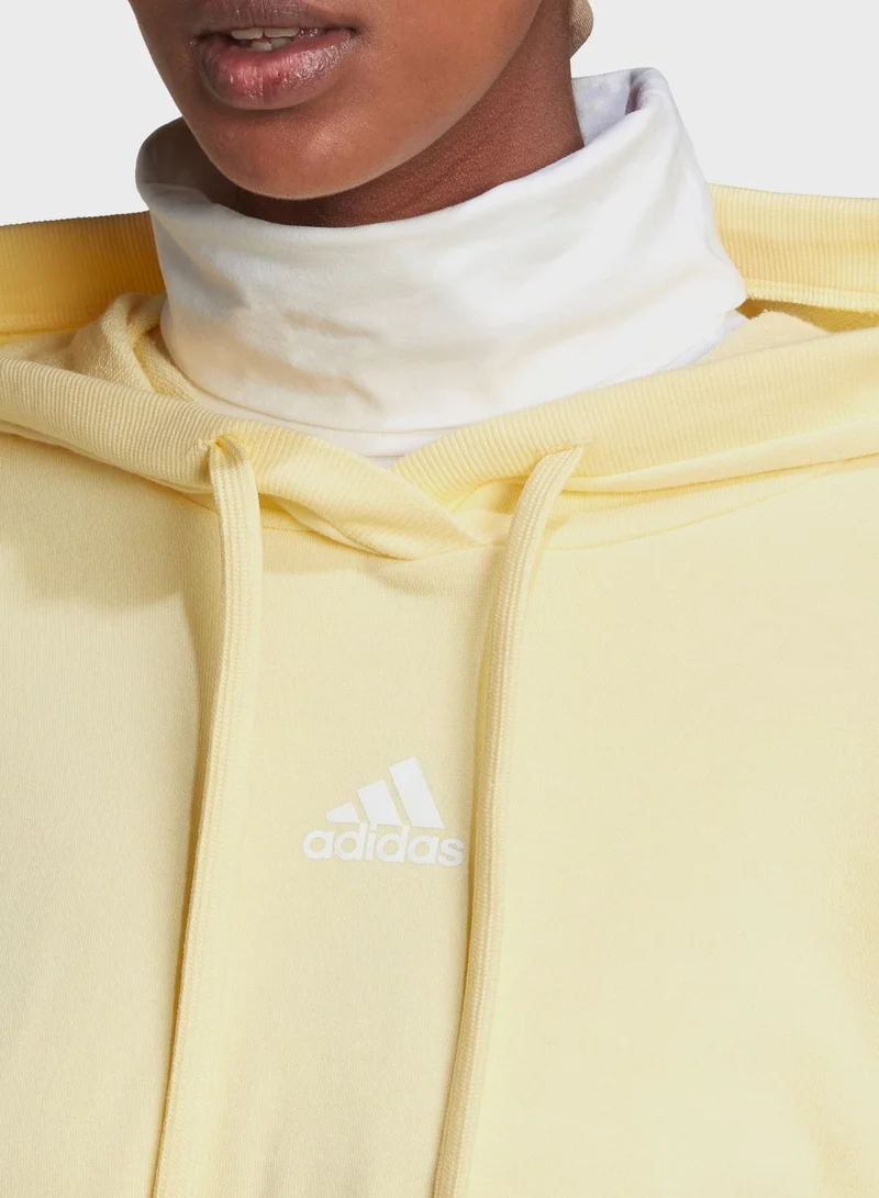 adidas هودي بشعار الماركة