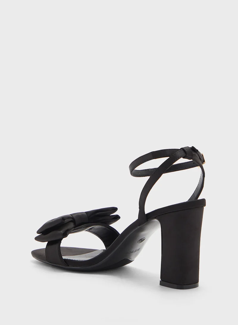 ايلا Bow Detail Block Heel Backstrap Sandal