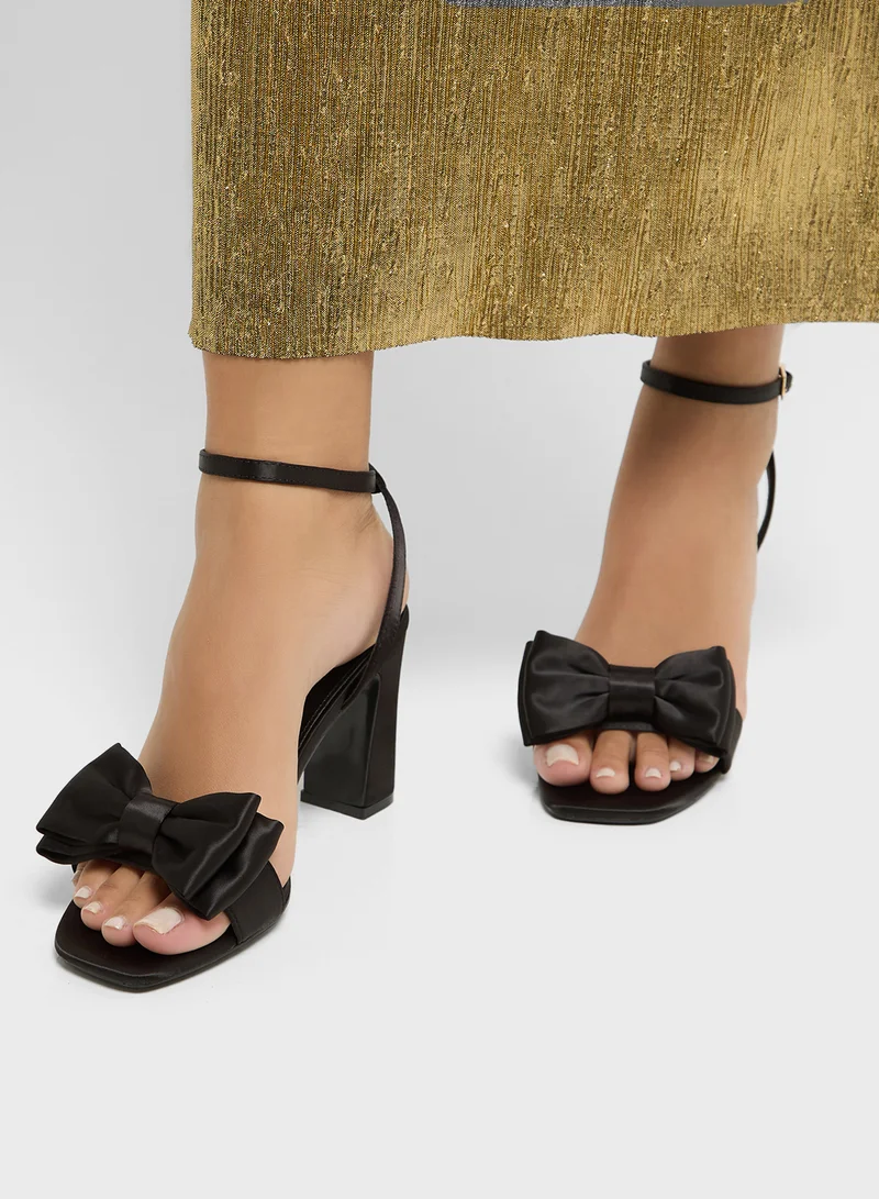 ايلا Bow Detail Block Heel Backstrap Sandal