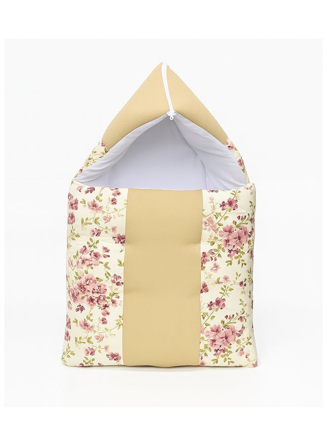 Toyland طقم حديثي الولادة 5 في 1 - سرير عش الطفل، حقيبة نوم، وسادة وإكسسوارات بتصميم مطبوع لطيف - Image 4