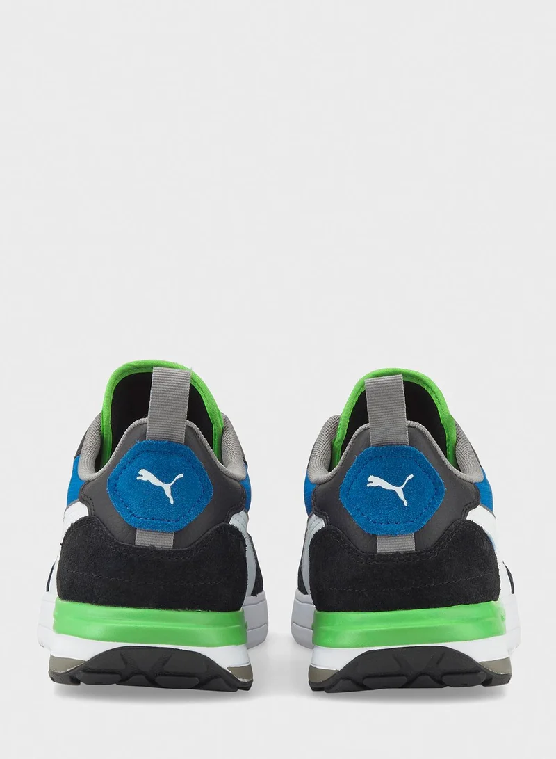 PUMA R22 Low Top Sneakers