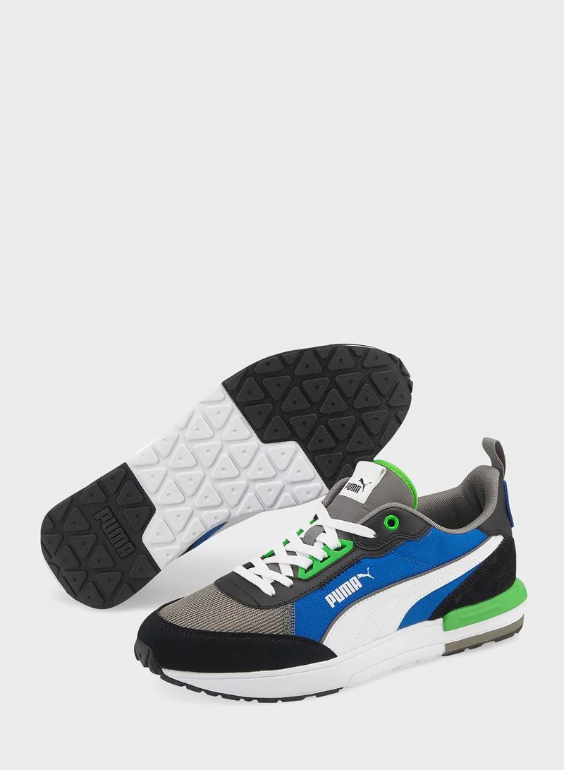 PUMA R22 Low Top Sneakers