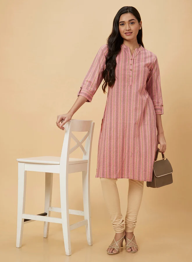 جلو باص كورتا بقصة مستقيمة وطباعة