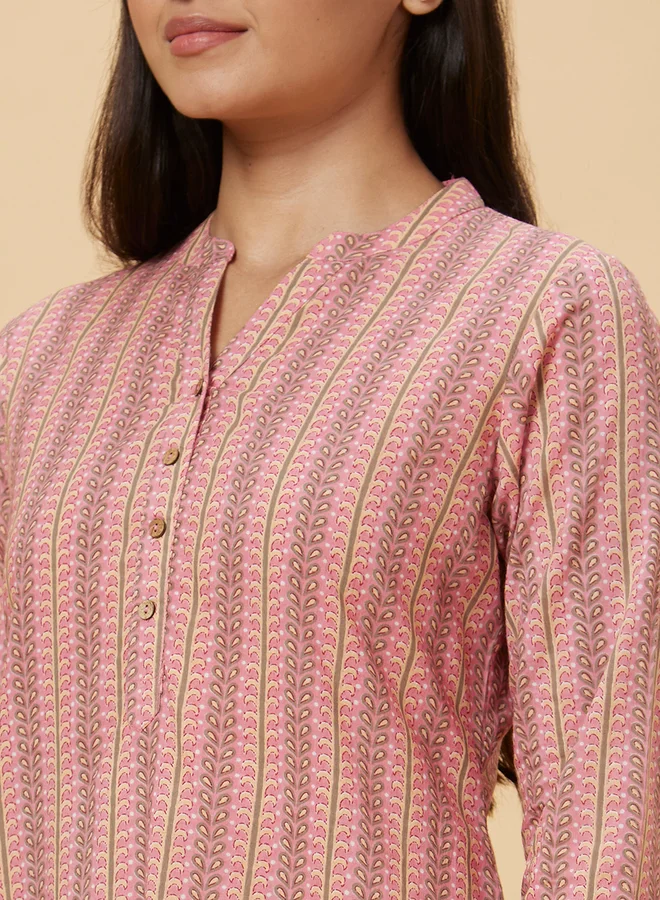 globus Globus Women Pink Printed Straight Kurta
