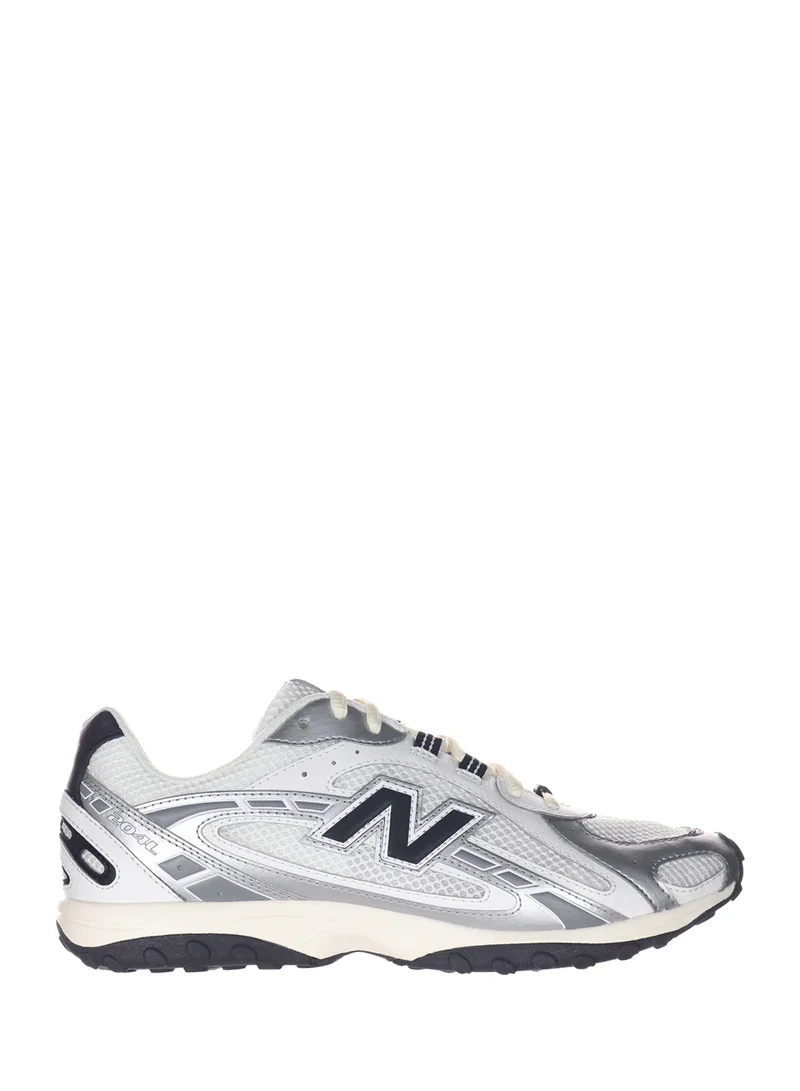 204L Sneakers