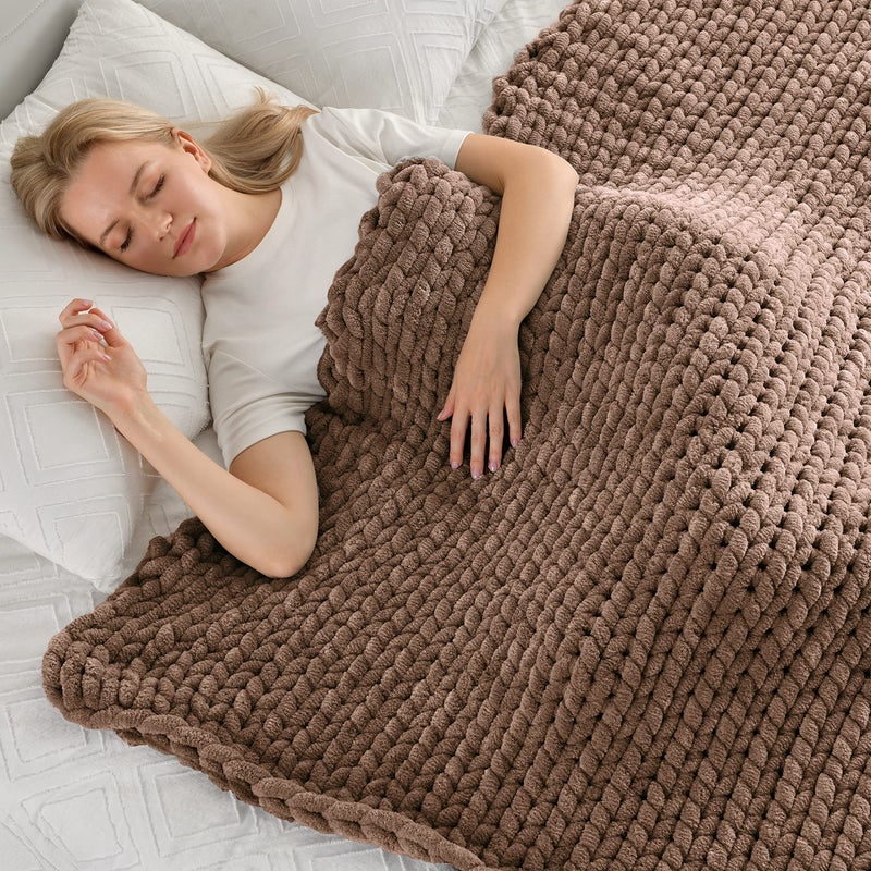 Maetoow Tighter Version Chenille Chunky Knit Blanket Throw 5060 Inch Handmade Warm  Cozy Blanket Couch Bed Home Decor Soft Fleece Banket Boho Thick Blankets and Giant Yarn ThrowsBrown