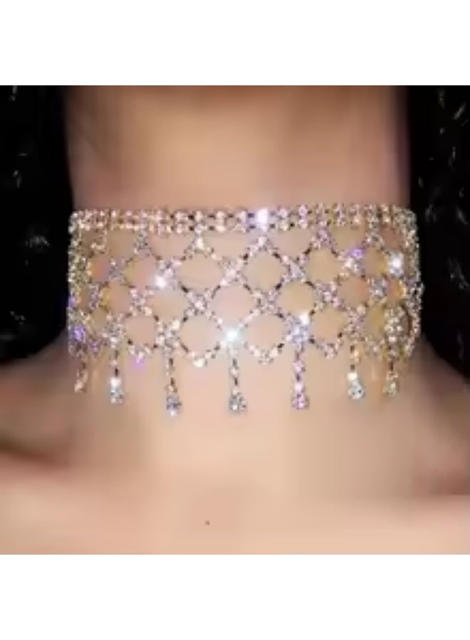 قلادة تشوكر شبكية من الكريستال الفضي للنساء - طوق هندسي من أحجار الراين مع دلايات على شكل قطرات ماء، مجوهرات مميزة للحفلات والسهرات - Image 4