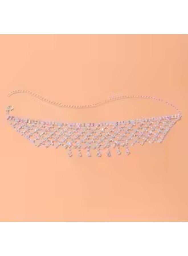 قلادة تشوكر شبكية من الكريستال الفضي للنساء - طوق هندسي من أحجار الراين مع دلايات على شكل قطرات ماء، مجوهرات مميزة للحفلات والسهرات - Image 2