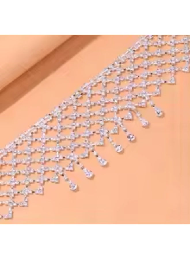 قلادة تشوكر شبكية من الكريستال الفضي للنساء - طوق هندسي من أحجار الراين مع دلايات على شكل قطرات ماء، مجوهرات مميزة للحفلات والسهرات - Image 5