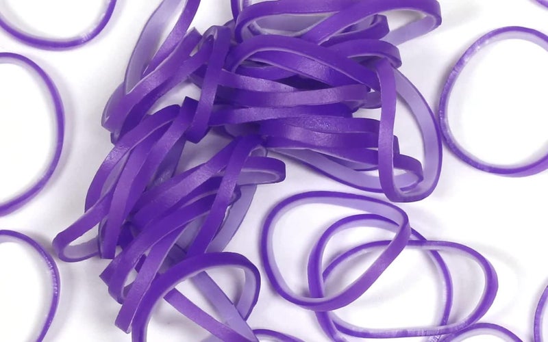 راينبو لووم مجموعة أشرطة مطاطية بلون بنفسجي مزينة بزهرة الليليون من Rainbow Loom مع 24 مشبك من نوع C (عدد 600) - Image 2
