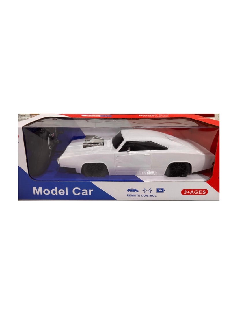 Model car Pull-Back Car for Kids with control unit – Realistic Design, Available in Black or White - Image 3
