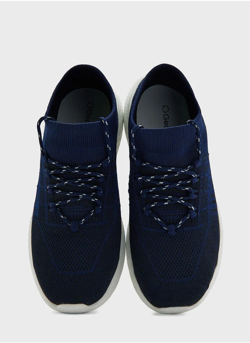 Geoomnii Casual Low Top Sneakers