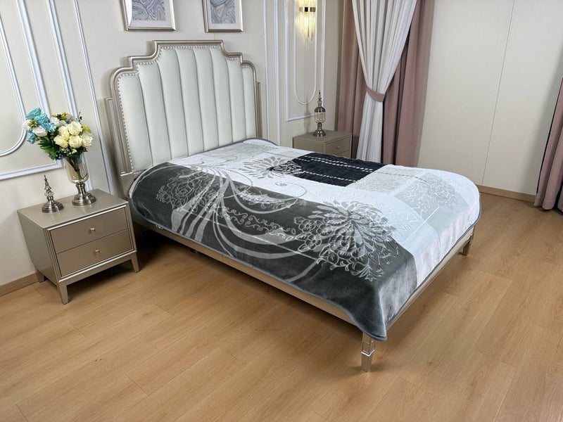 بطانية نفرين وزن 4 كيلو مقاس 200×240 سم دفء فاخر ولمسة نعومة تُغني غرفة نومك - Image 1