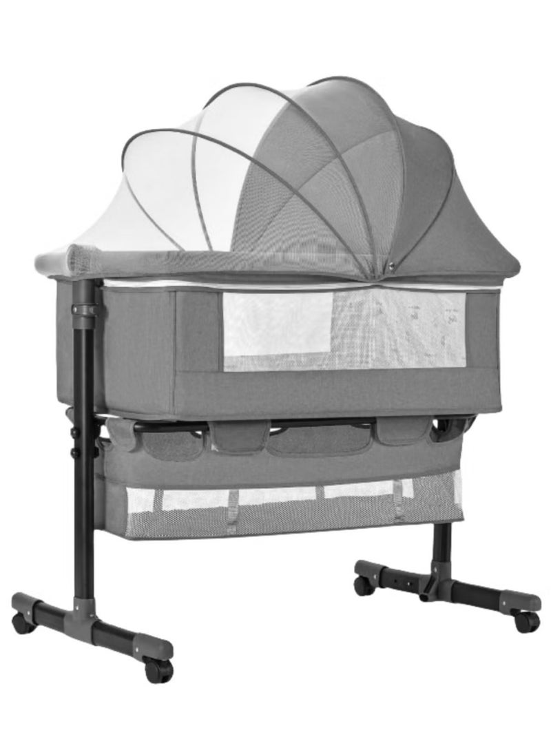كادي ون سرير أطفال هزاز قابل للطي ومحمول 3 في 1 للسفر مع ارتفاع قابل للتعديل وشبكة قابلة للتنفس ومرتبة لون رمادي غامق - Image 1