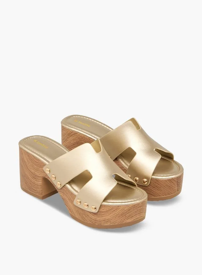 شور ستيب Women Stud Embellished Metallic Platform Heel Sandals