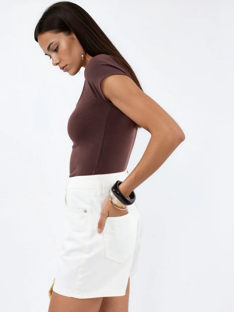 بوسيم BUSEM V-Neck Short Sleeve Drape Blouse