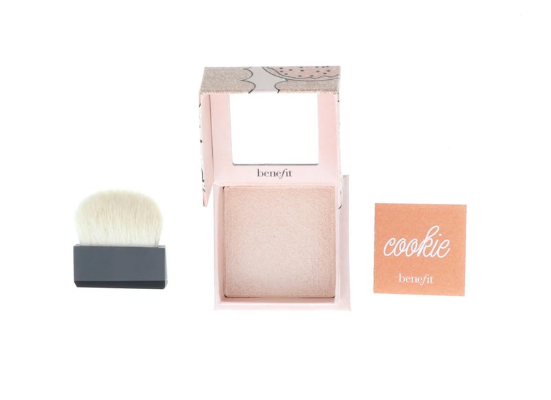 Benefit Cookie Powder Highlighter - Image 2
