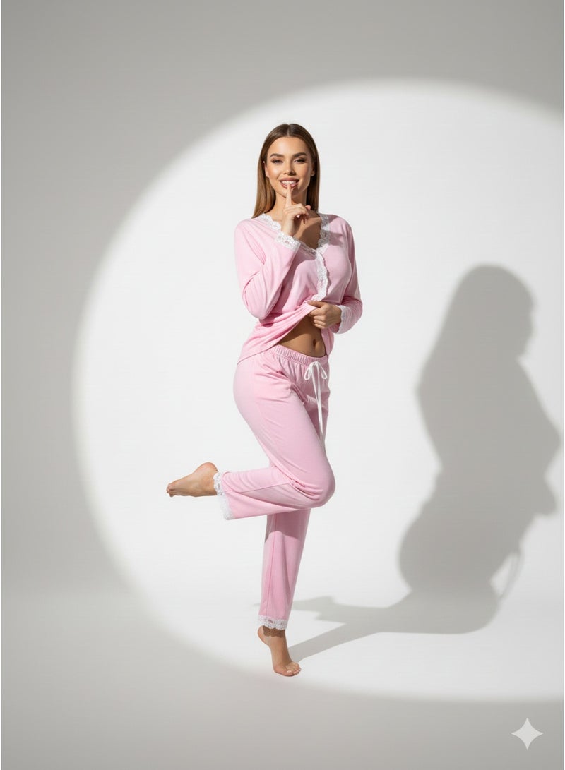 مانيكان طقم بيجامة نسائي بتصميم عينة مصنوع من مادة ناعمة مريحة للغاية من القطن المخلوط مزخارف من دانتيل عن الحواف - Image 2