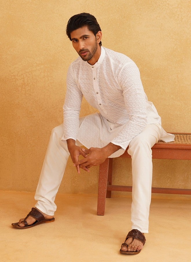 Sojanya Ethnic Motifs Embroidered White Kurta for Men - Image 1