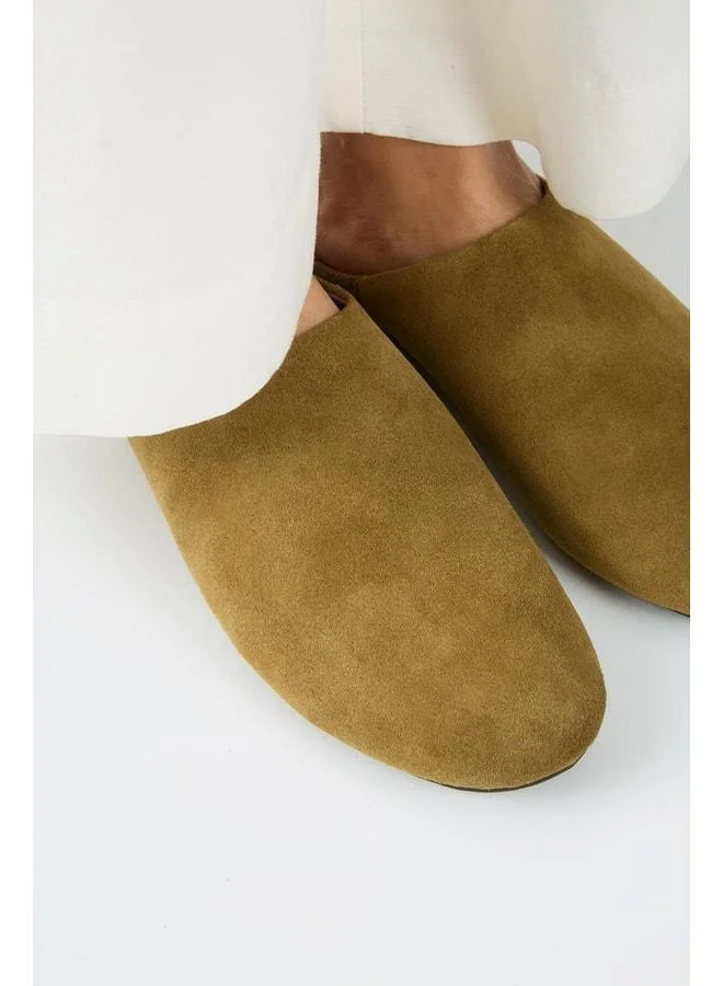 Manijero  Campos Women's Genuine Leather Flat Sandal Olive Green Slip-on. for Women | Best Price UAE